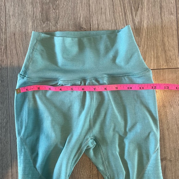 Size small Alphalete Women's Jade Green OG Revival Leggings - Picture 7 of 7